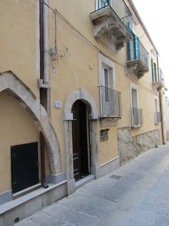 Itinerario Barocco Apartment Ragusa Ibla - Eleganza E Comfort Nel Cuore Del Barocco Siciliano Экстерьер фото